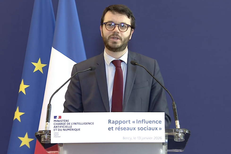 Image à la une de l'article Les propositions du rapport parlementaire sur l&rsquo;influence, pour mieux encadrer et structurer la filière
