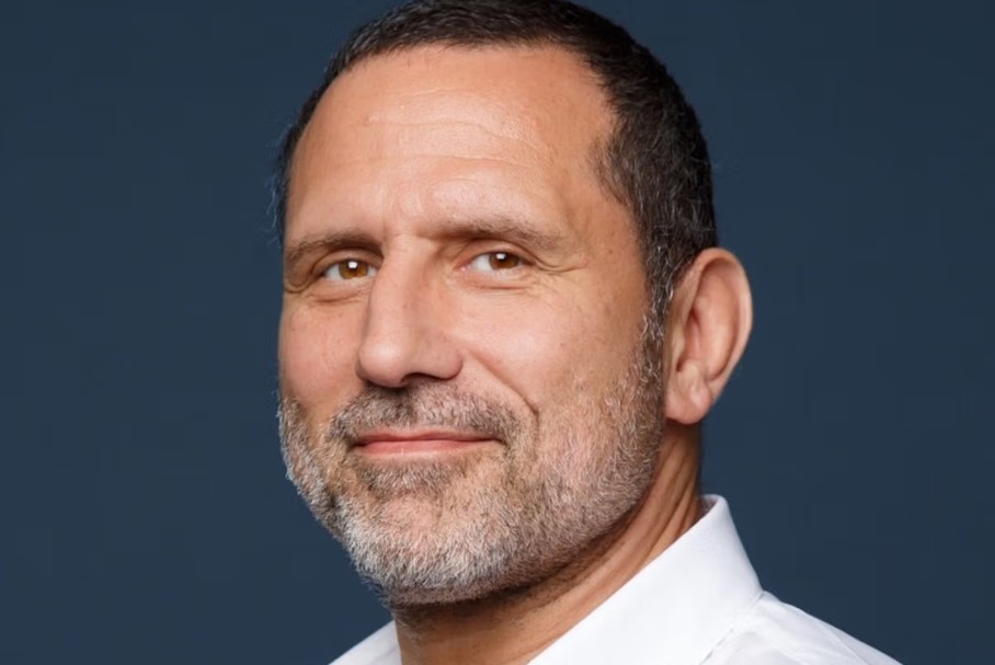 Image à la une de l'article Fabrice Lacroix arrive à l’INA, Matthias Gurtler quitte L&rsquo;Equipe…