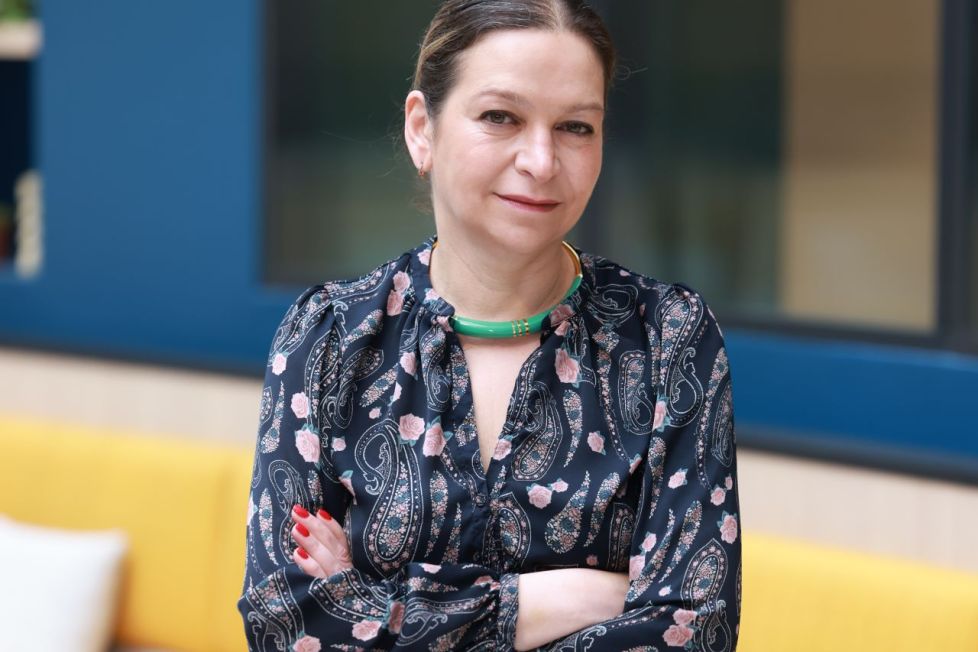 Image à la une de l'article GEO : 20 Minutes, Dentsu et Smalk AI lancent une offre de visibilité associant GEA et vidéo