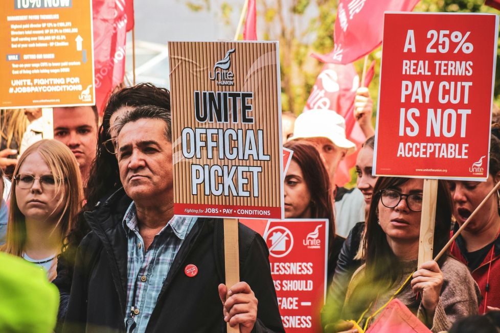 Image à la une de l'article Royaume-Uni : lancement d’une consultation sur la protection contre les représailles liées à l&rsquo;action syndicale