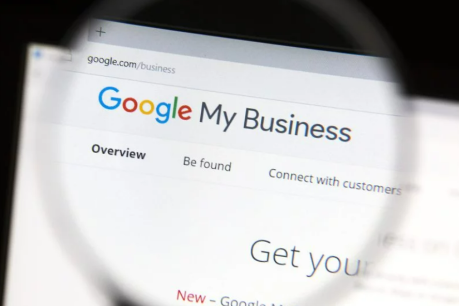 Image à la une de l'article Google teste le bouton RCS dans les fiches Google My Business aux côtés du bouton WhatsApp